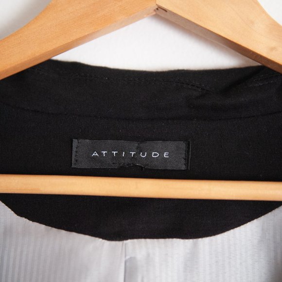ATTITUDE | BLACK BLAZER - Picture 3 of 4